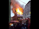 Nemačka: Požar uništio većnicu staru 600 godina / VIDEO