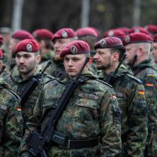 Nemačka ima ozbiljne probleme: Mogla bi ponovo da uvede obavezni vojni rok