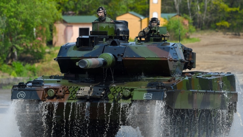 SAD i Nemačka prelomile: Borbeni tenkovi idu u Ukrajinu