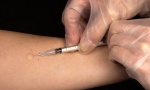 Nemačka uvodi obaveznu vakcinaciju protiv boginja, kazna za roditelje do 2.500 evra