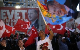 
					Nemački ministar: Važno da ostanemo smireni posle turskog referenduma 
					
									