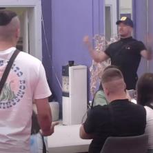 Nemaš poštovanje prema svom detetu Žestoka svađa Terze i Munje - bukti rat bivših najboljih drugara, razbesneo zadrugara jednim potezom