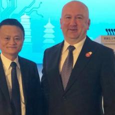 Nenad Popović se u Kini sastao s direktorom IT kompanije Alibaba