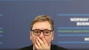 Nenadležan, pa nepoželjan: Šta će raditi Vučić i naprednjaci na saboru u Nišu?