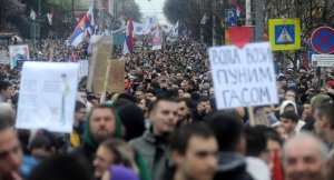 „Nepogrešiv je Vučićev instinkt da prepozna slabost“: Da li bi deblokada fakulteta smanjila „žar“ protesta protiv režima?