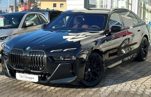 Neverovatan pad vrednosti: Za samo godinu dana vlasnik novog BMW-a izgubio više od 70.000 evra