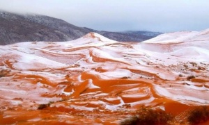 Neverovatan prizor: Posle 37 godina pao sneg u Sahari (FOTO)