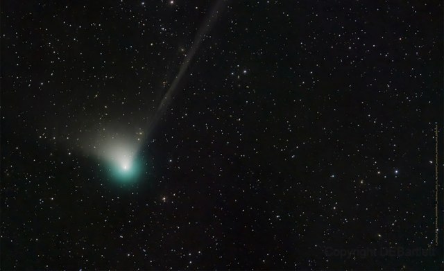 Neverovatan prizor: Zemlji se približava kometa u obliku svemirskog broda