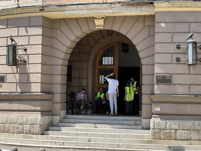 Blokada niškog Univerziteta se nastavlja, studenti čekaju da rektor i dekani potpišu platformu