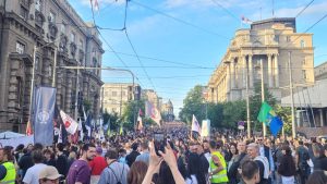 Nije problem jedan vođa, već desetine hiljada malih vođa: U susret protestu 28. juna