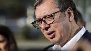 Nije problem što je Vučić lažnjak