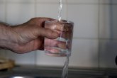Nije za svakoga isto: Koliko vode treba dnevno da popijete i od čega to zavisi?
