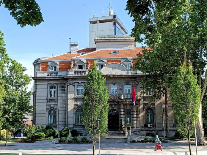 Niš od države dobija 300 miliona dinara iz budžetske rezerve, ali se ne zna za šta