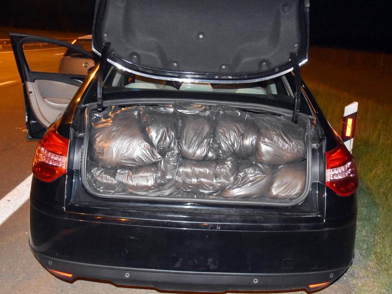 Niška policija opet zaplenila oko 200 kg rezanog duvana, uhapšeni opet iz Bogatića