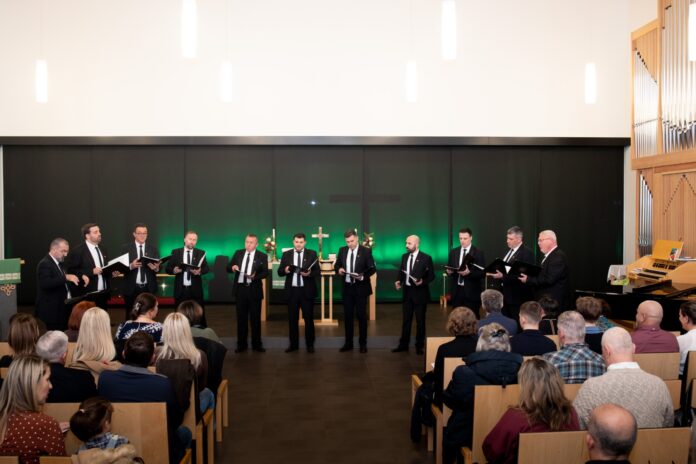 Niški „Konstantin“ muzikom spojio Srbiju i Island