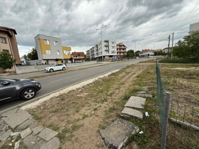 Niški „Kreni-Promeni“ predao peticiju kojom traži pešački prelaz na Bulevaru Gorana Ostojića