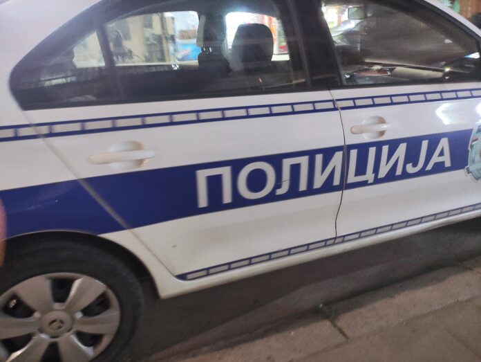 Nišlija u gradskom prevozu pretio nožem sugrađaninu