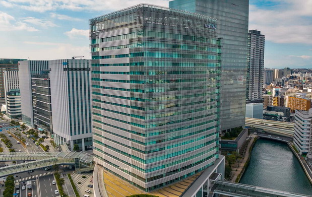 Nissan prodaje sedište firme i otpušta 20.000 radnika širom sveta