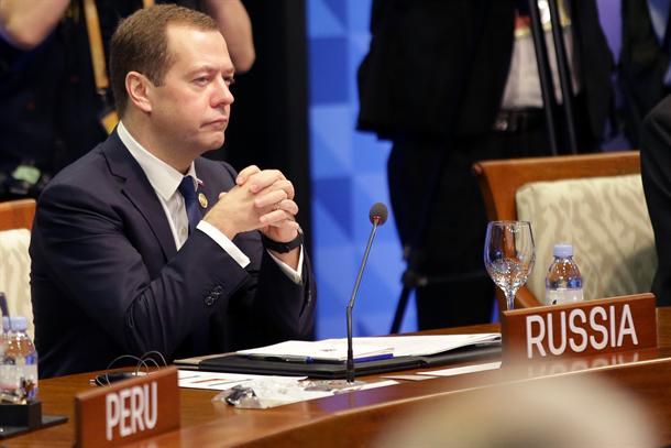 Ništa od posete: Medvedev ne dolazi ni u oktobru