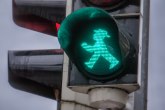 Njegovo veličanstvo pešak: Trajno zeleno svetlo za one koji prelaze ulicu