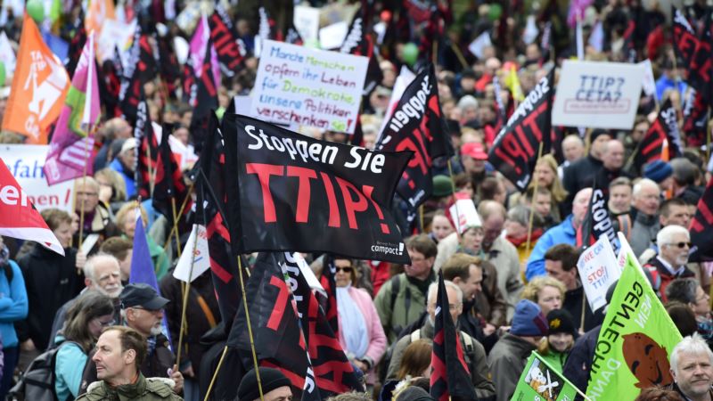 Njemačka: Hiljade ljudi protiv trgovinskih sporazuma