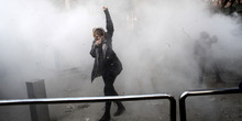 Nobelovka pozvala Irance da nastave sa protestom