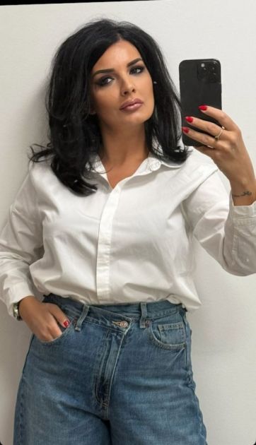 Nose ih devojke 20+ i Milena Popović: Ovo su najtraženije farmerke ove sezone