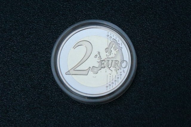 Nova kovanica od dva evra izlazi 24. januara
