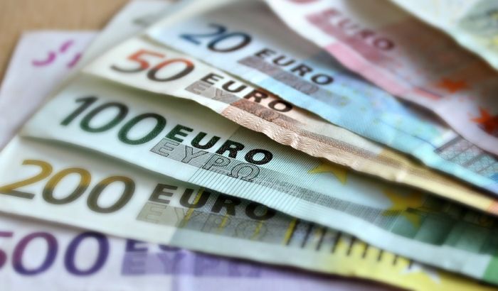 Nova novčanica od 50 evra od danas u opticaju