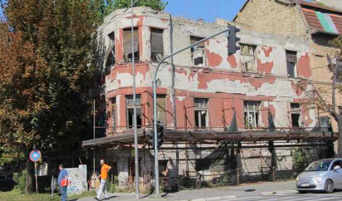 Nova trospratnica u centru Novog Sada umesto luksuzne ruine