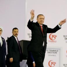 Nove Erdoganove PRETNJE: Izdajnicima ćemo ODRUBITI GLAVE