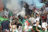 Nove tenzije na KAN – navijači Alžira jurili svoje igrače
