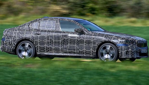 Novi BMW Serije 5 i električni BMW i5 premijerno 24. maja