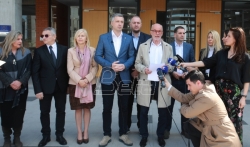 Novi DSS, Dveri, Zavetnici i POKS podneli krivičnu prijavu protiv Vučića zbog Kosova