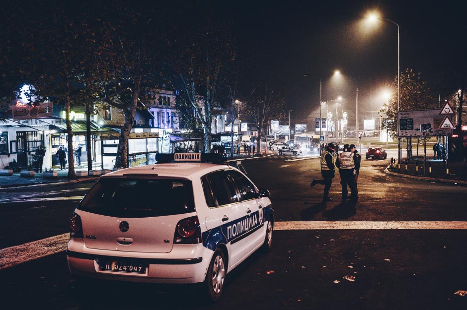 Novi Pazar: Automobil sletio s puta, maloljetnik poginuo