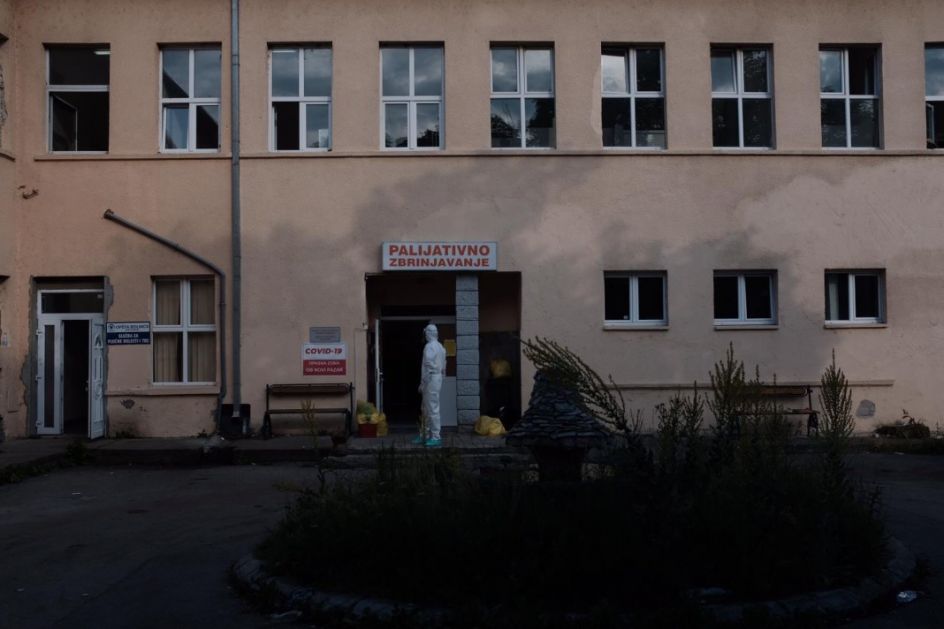 Novi Pazar: Preminuo jedan pacijent, još 11 hospitalizovanih