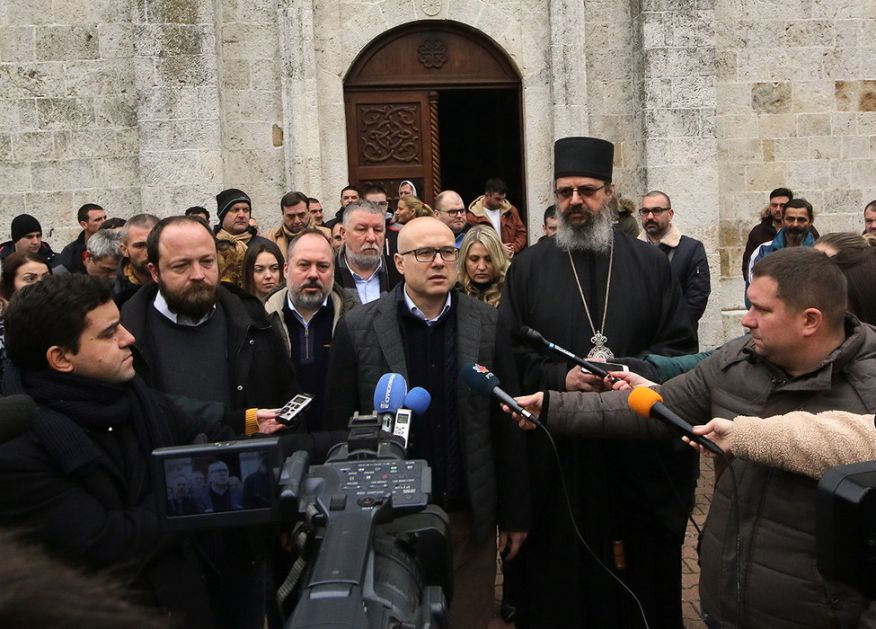 Novi Sad nastavlja da pomaže Zemlju živih