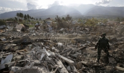 Novi bilans: U Indoneziji 1.763 osobe poginule u zemljotresu i cunamiju