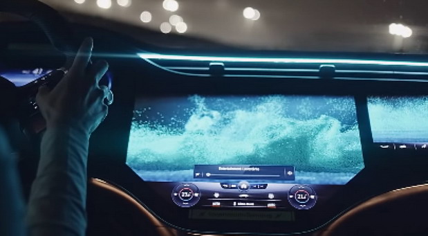 Novi detalji inovativnog Hyperscreen ekrana električnog Mercedesa EQS