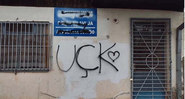 Novi izlivi albanske mržnje - Ispisani grafiti sa pretećim porukama na ambulanti u selu Suvi Do