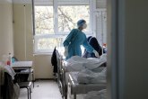 Novi korona-presek: Više od 300 zaraženih, preminula jedna osoba