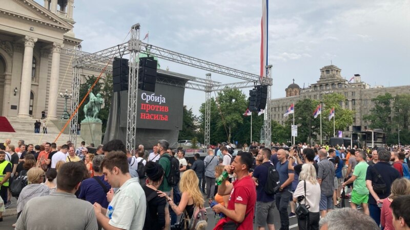 Protest protiv nasilja ispred TV Pink u Beogradu, okupljanja i širom Srbije