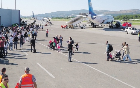 Novi rekord Aerodroma Tivat: 56 aviona i 11.000 putnika u jednom danu