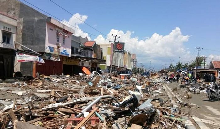 Novi snažan zemljotres u Indoneziji, troje poginulo
