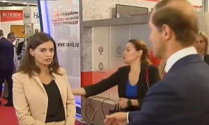 Usred razgovora s ministrom: Novinarka se onesvestila u programu uživo (VIDEO)