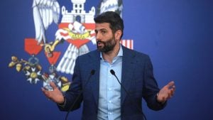Novo lice Srbije: Šapić da podnese ostavku