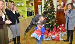 Novogodišnje radosti u okviru akcije Sberbank deci