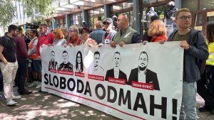 ‘Novosadska šestorka’: Blokada suda, Marija Vasić na infuziji