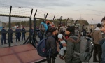 Novosti saznaju: Migranti protestuju na Kelebiji, ZATVOREN granični prelaz (FOTO)