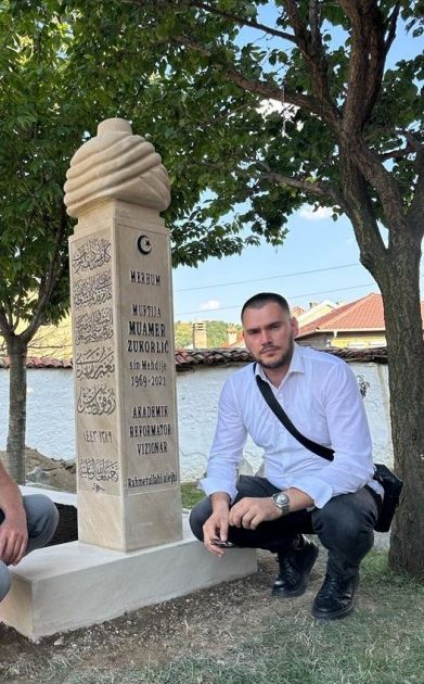 Numanović poručuje – Čast Muftijinog mezara i vizije ćemo braniti do posljednjeg komada